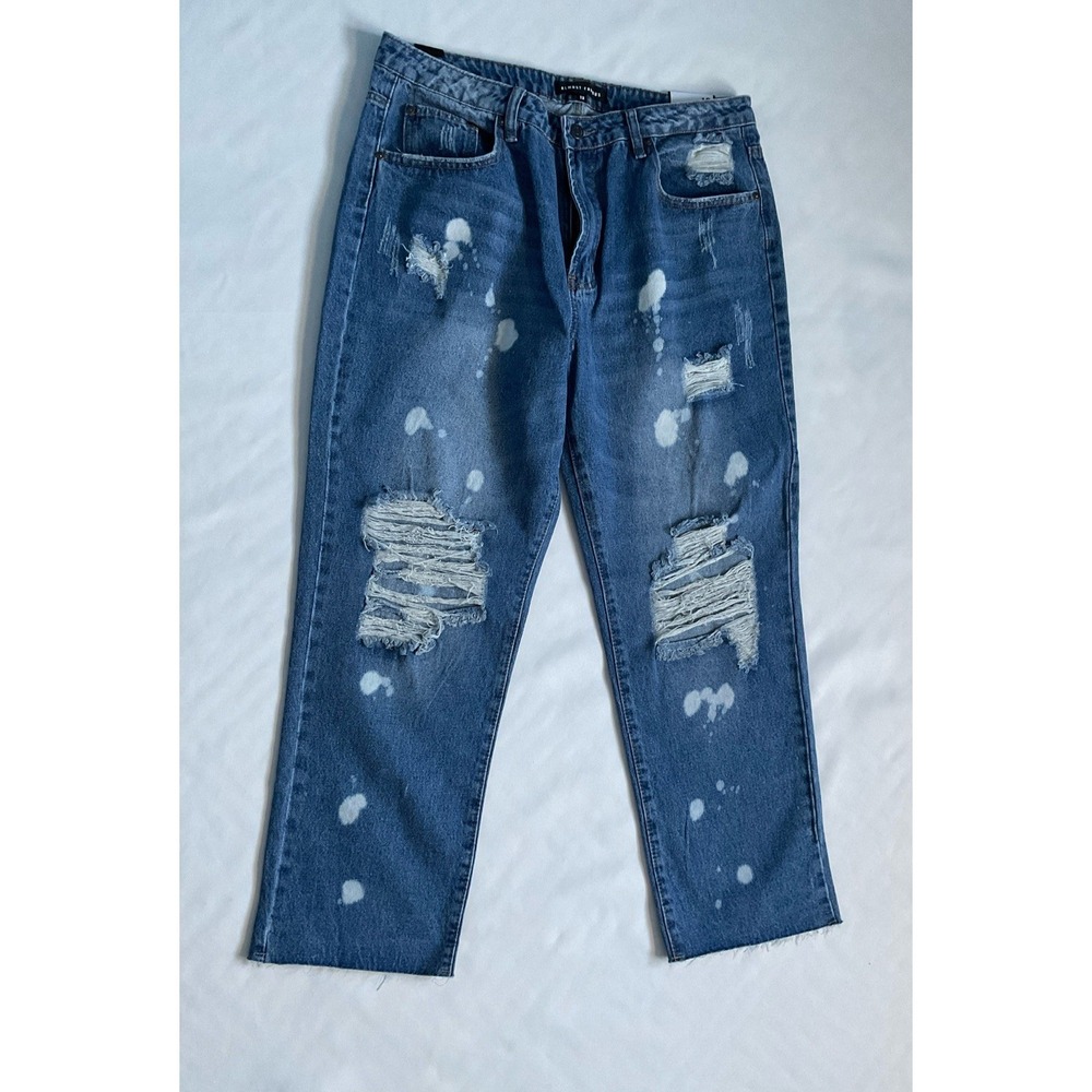 Almost Famous Womens  Boyfriend  Jeans‎  Distressed  Blue Size 13